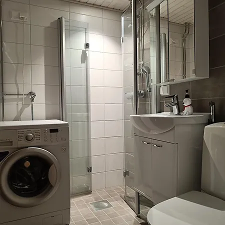 아파트 Scandinavian Art With Sauna